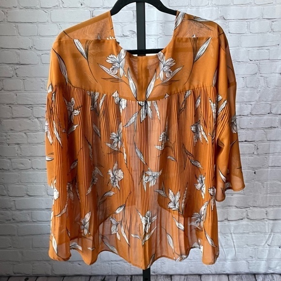 A New Day Sheer Pleated Golden Yellow Kimono OSFM - Picture 4 of 6